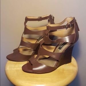 WHBM briget caged peep toe back zip wedges size 9M
